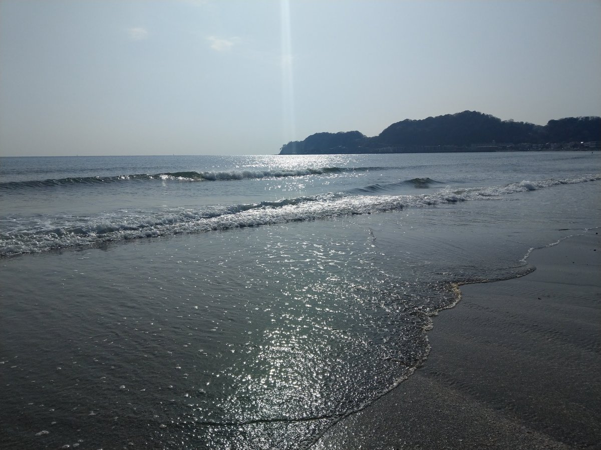 Kamakura Beach Early Spring Glow, Kanagawa