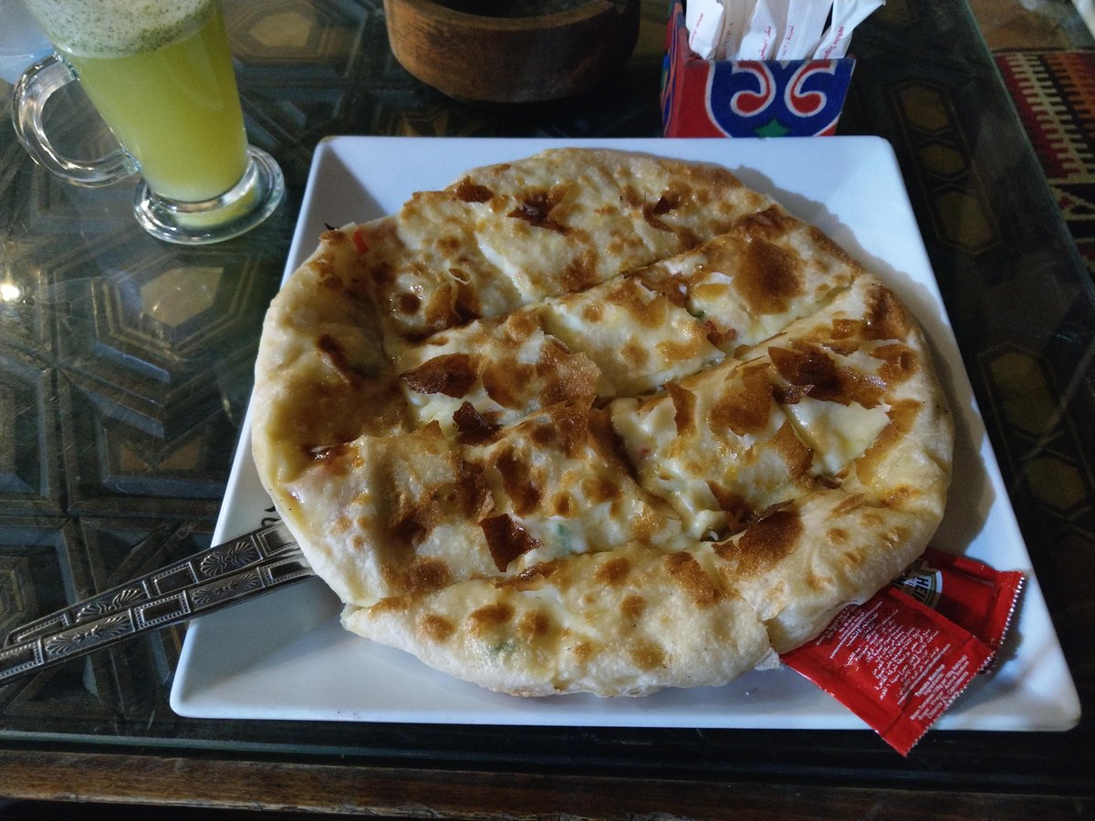Pyramids of Giza, Egypt – Instant Friends Over Food photo 5