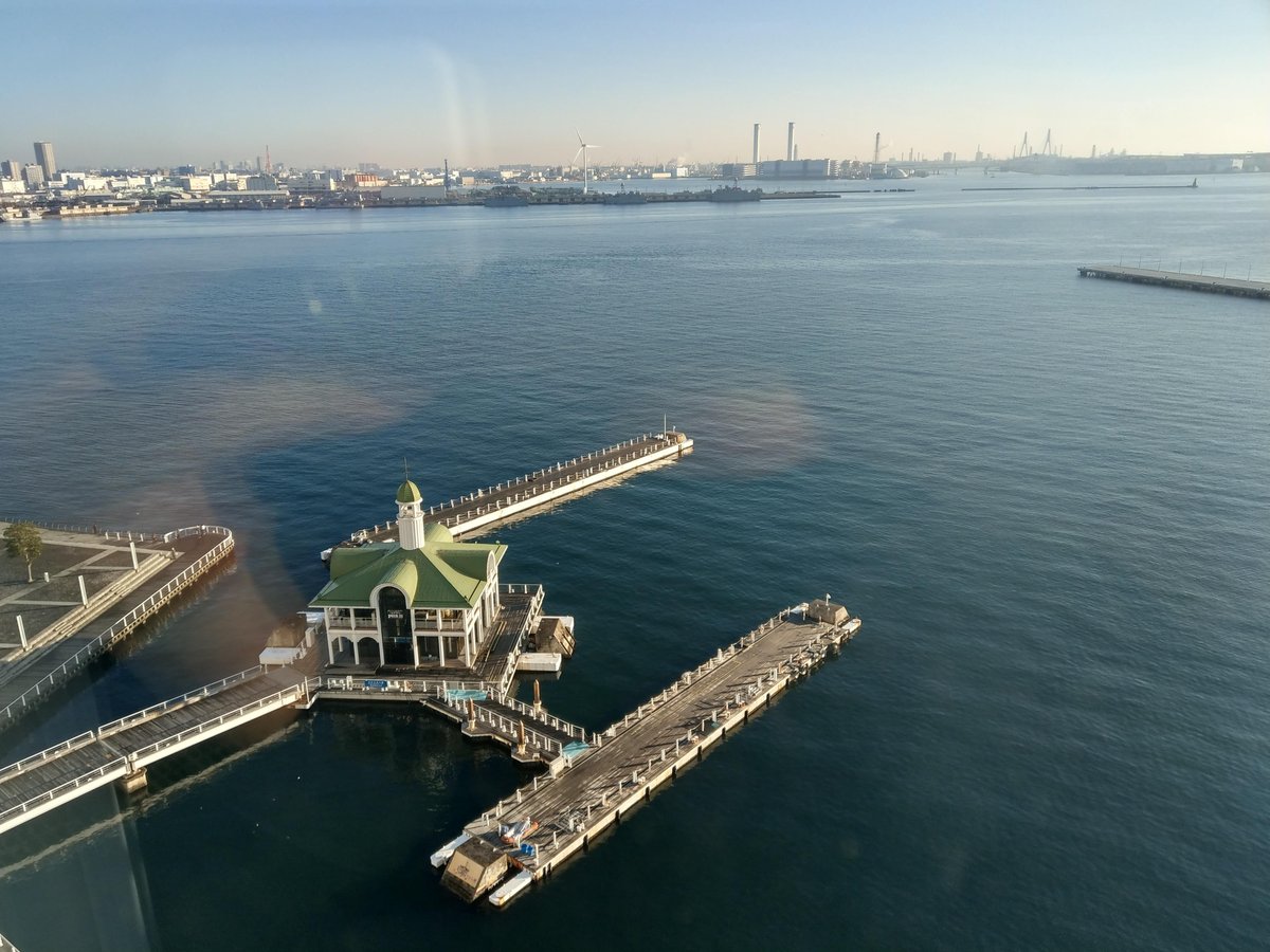 Sakuragicho Waterfront, Yokohama Bay in Winter