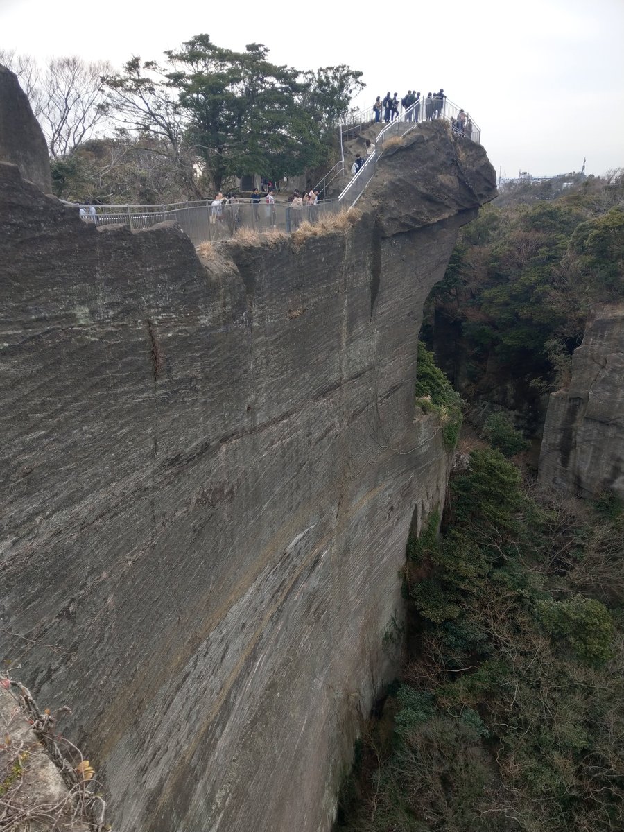 Ancient Stone Buddha in Chiba's Hidden Gorge photo 5