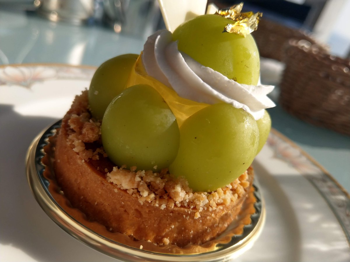 Elegant Choux Pastry with Green Grapes, Kanagawa