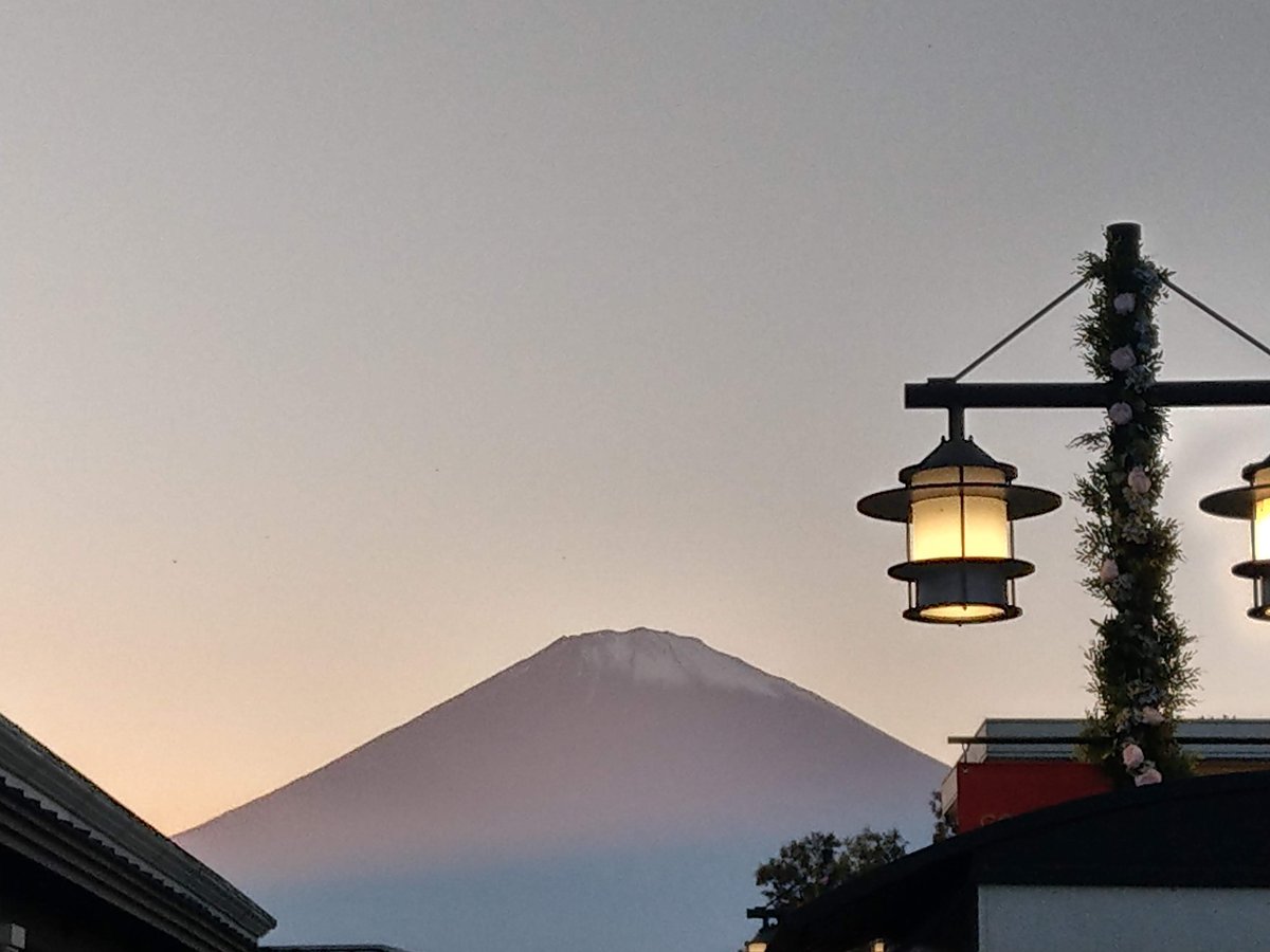 Sunset at a Shizuoka Shopping Street, Chubu photo 3
