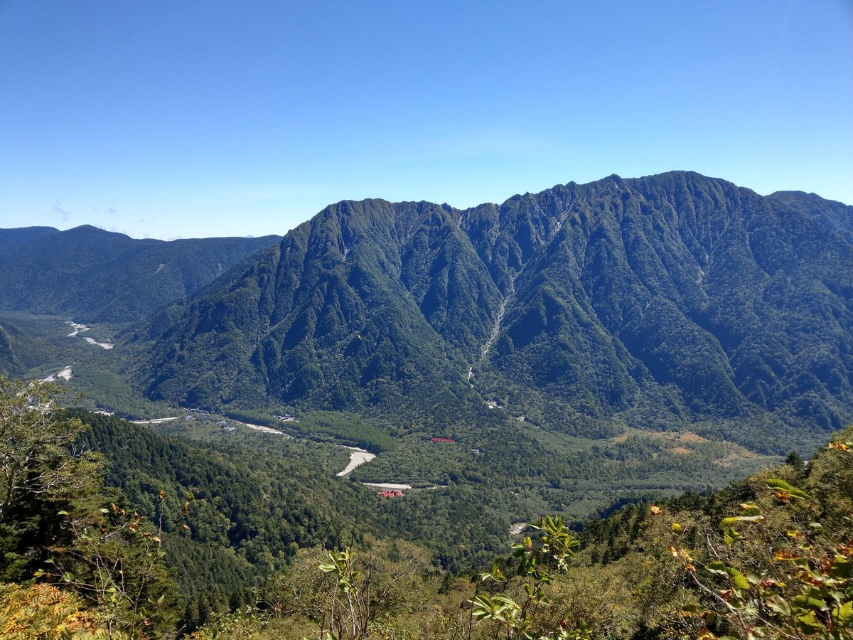 Kamikōchi Alpine Valley in Early Autumn, Gifu photo 4