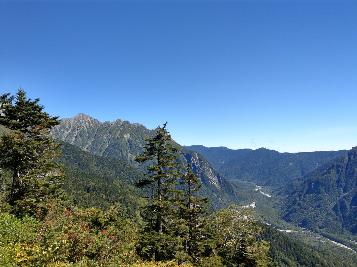 Kamikōchi Alpine Valley in Early Autumn, Gifu photo 5