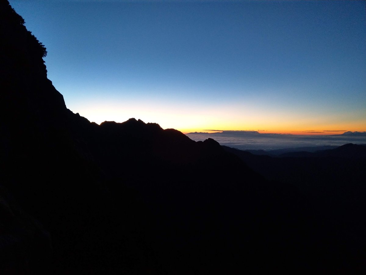 Dawn from Mt. Hotaka, Gifu โ Silhouettes and Sky photo 3