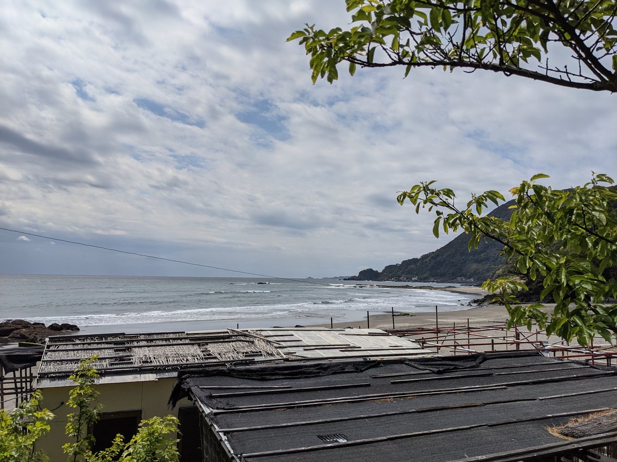 Spring Surf at Kawazu, Shizuoka Coast