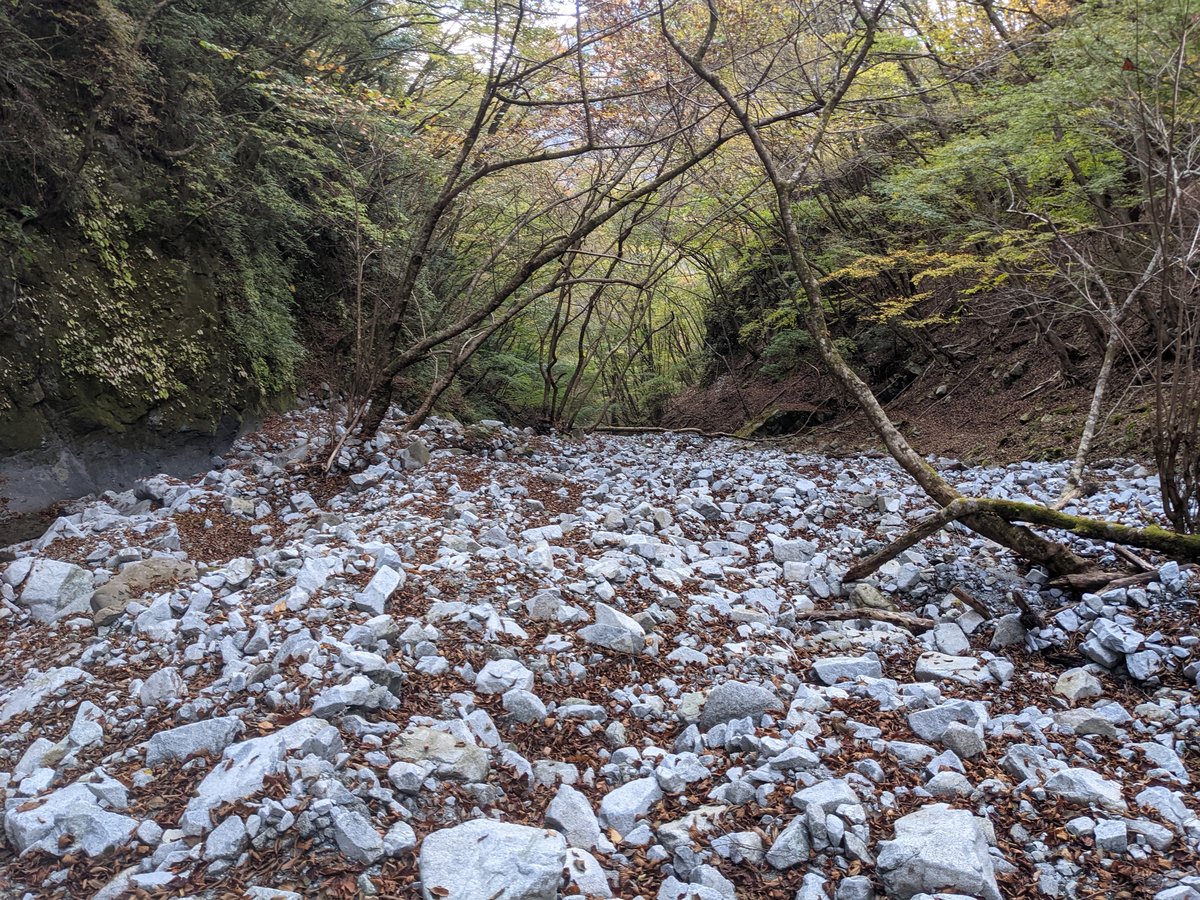 River Valley Hike in Yamakita, Kanagawa