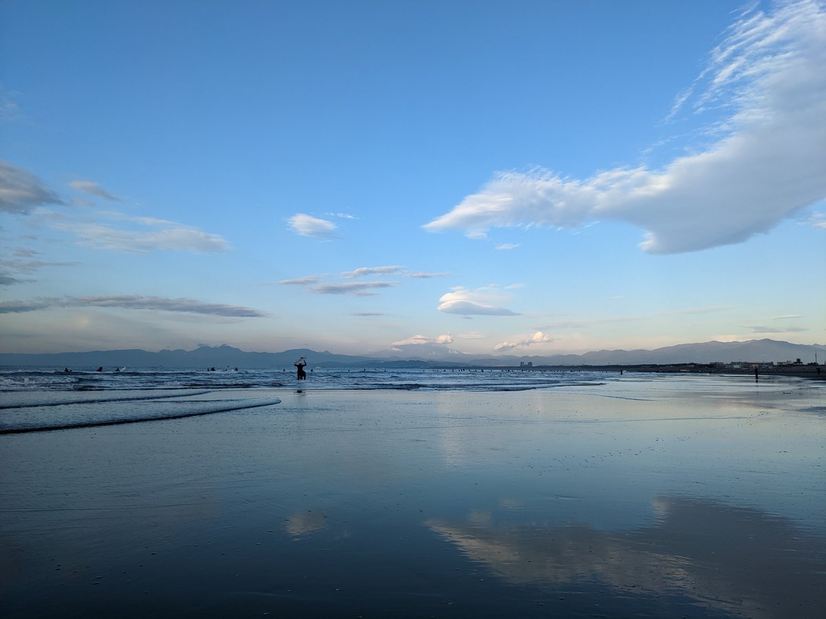 Early Morning at Katasekaigan Beach, Fujisawa photo 2