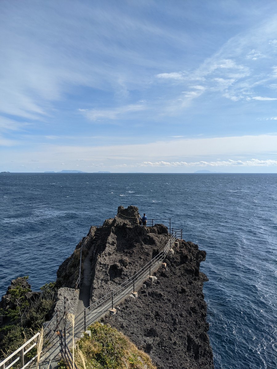 Irozaki Cape Bridge, Minamiizu – January Coastal Wonder