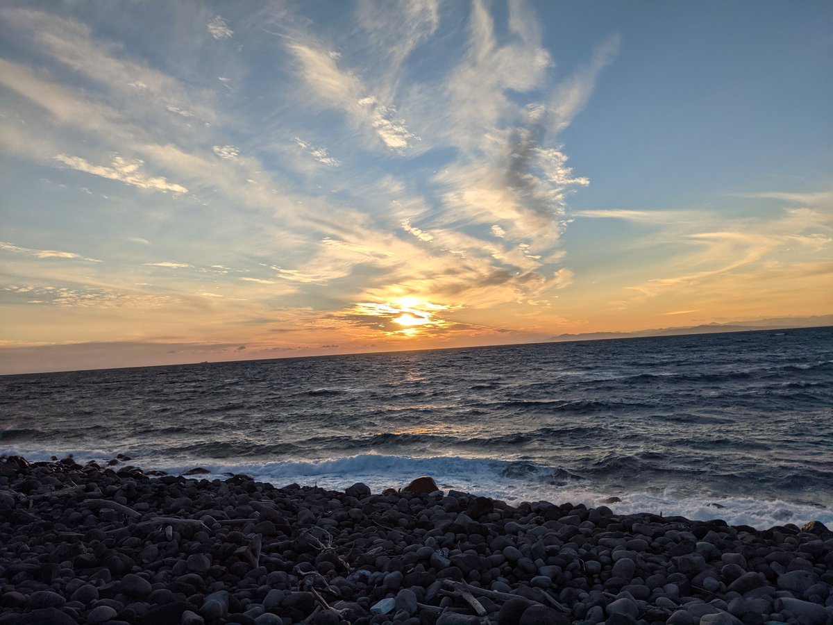 Golden Hour at Numazu Beach, Shizuoka