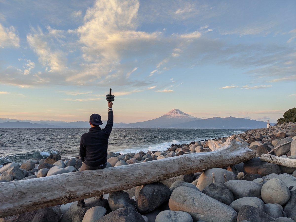 Golden Hour at Numazu Beach, Shizuoka photo 4