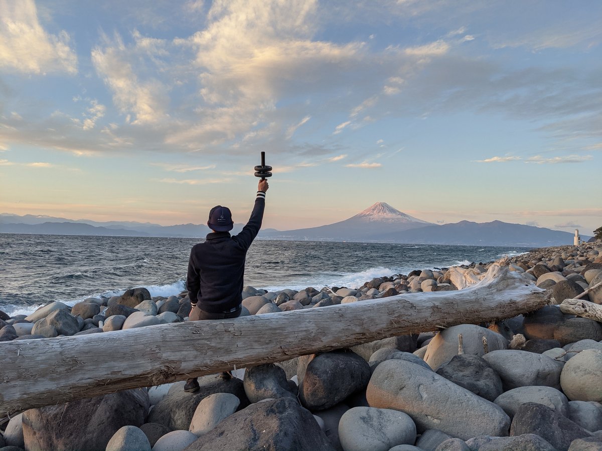Golden Hour at Numazu Beach, Shizuoka photo 5