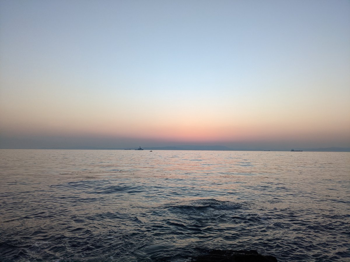 Early Spring Sunset at Kamoi, Yokosuka