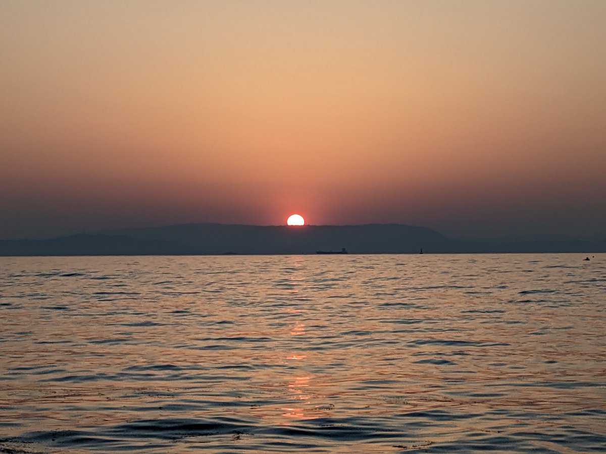 Early Spring Sunset at Kamoi, Yokosuka photo 4