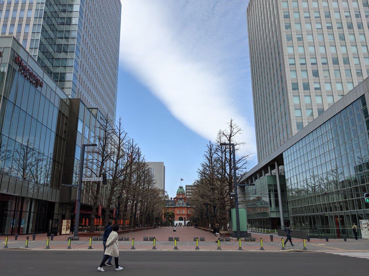Kita 4-jo Nishi 3, Sapporo — Spring Architecture Walk