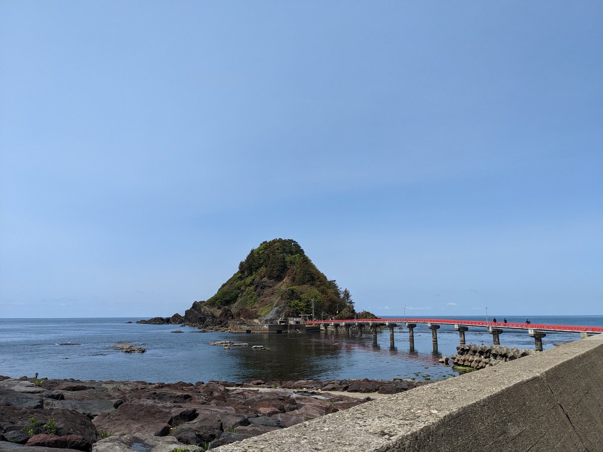 Yura's Coastal Monuments, Tsuruoka — Where History Meets the Sea photo 2