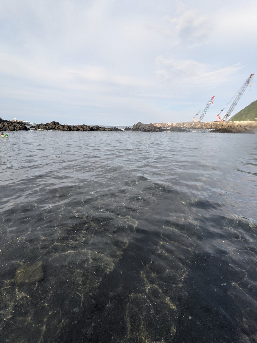 Hachijōjima's Moody Morning at Sokodo Beach photo 2
