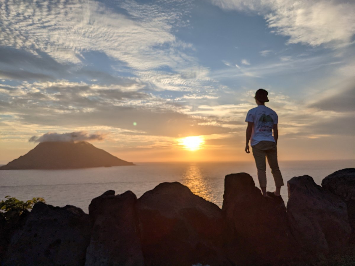 Hachijōjima Volcano at Sunset, Tokyo Islands photo 3
