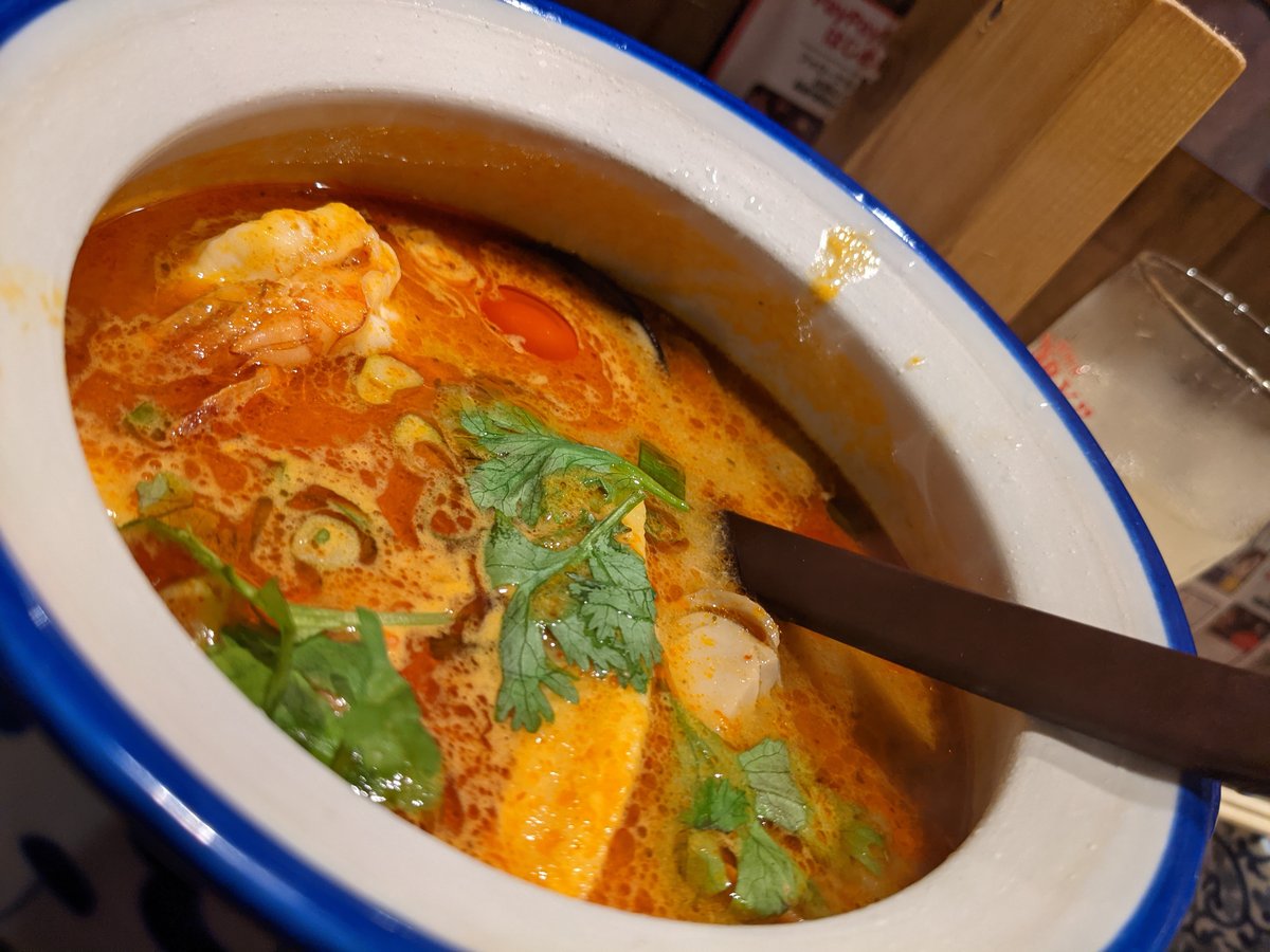 Spicy Tom Yum in Shinbashi, Tokyo