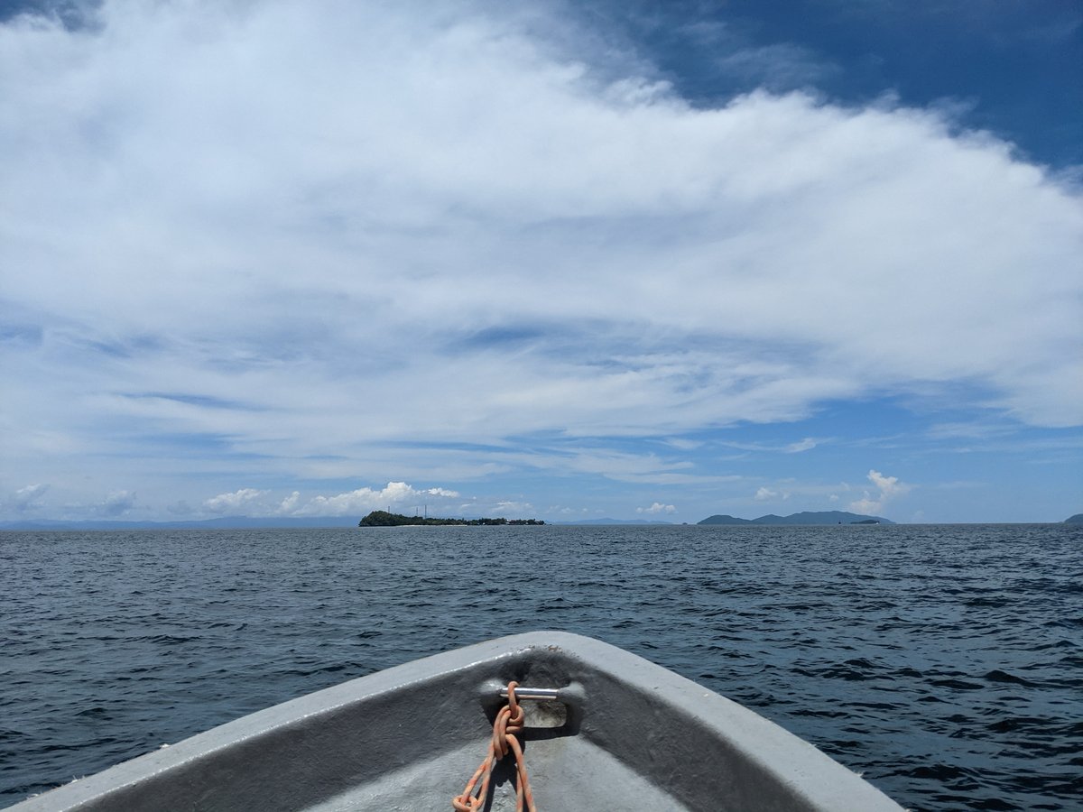 Kayaking Raja Ampat Waters, Waisai photo 2