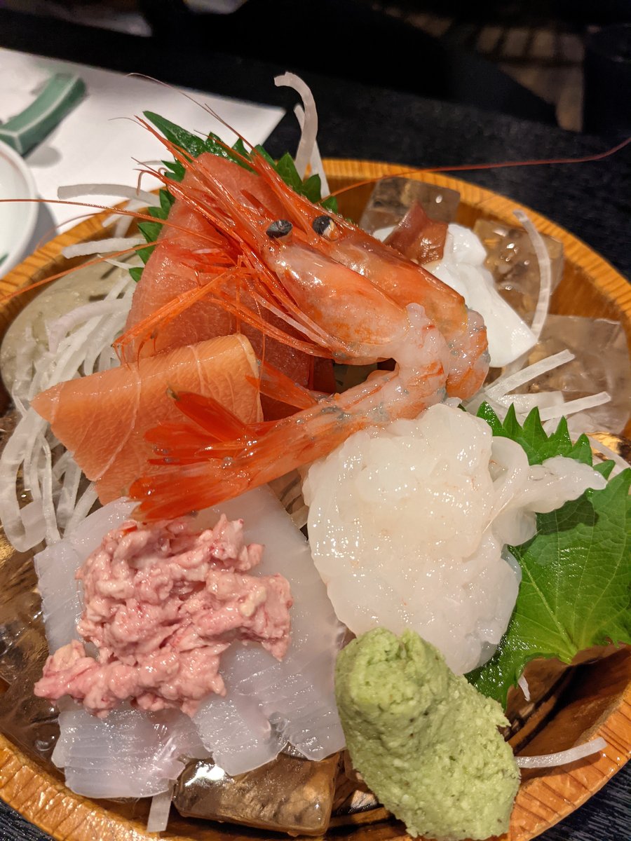 Toyama Sushi Display, Shintomicho photo 3