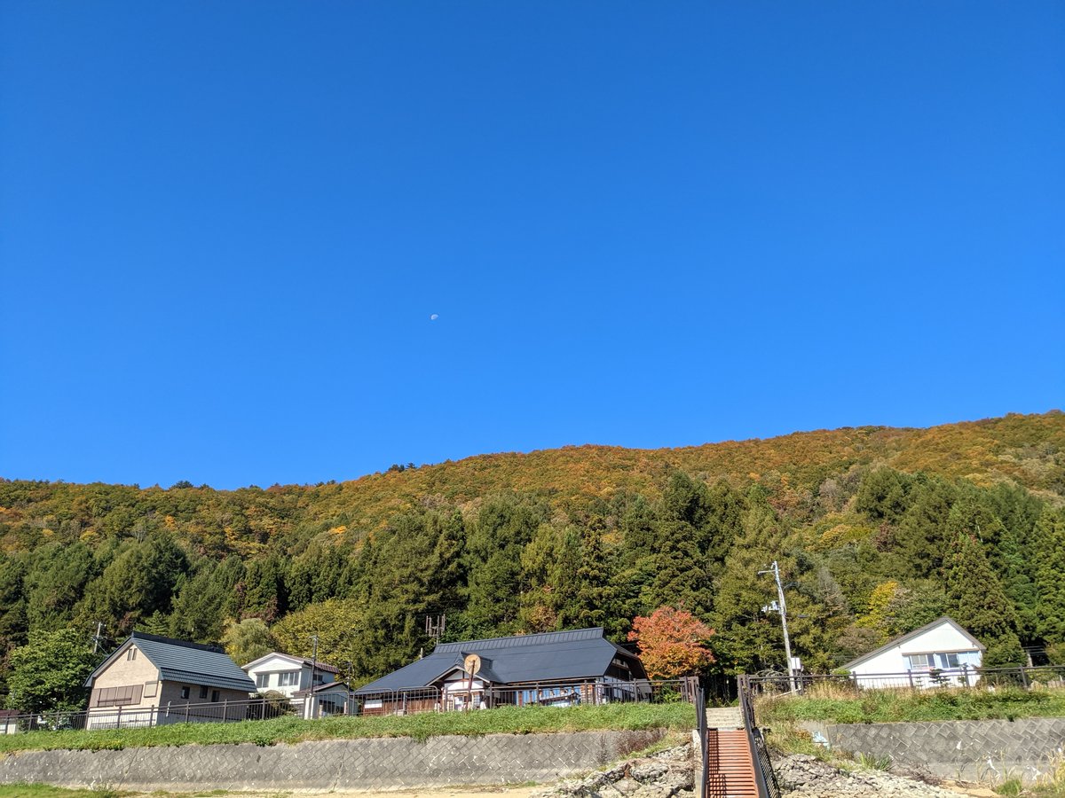 Lake Inbanuma, Kitashiobara – October Stillness photo 5