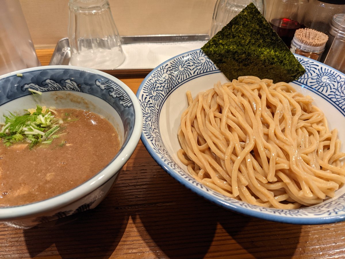 Late-Night Ramen & Wine in Dōgenzaka, Shibuya photo 2