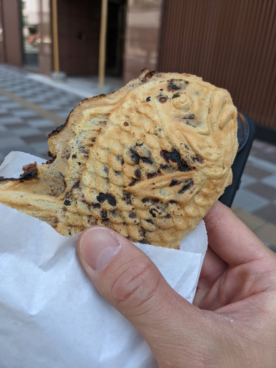 Street Snacking in Nishi-Asakusa, Tokyo Spring