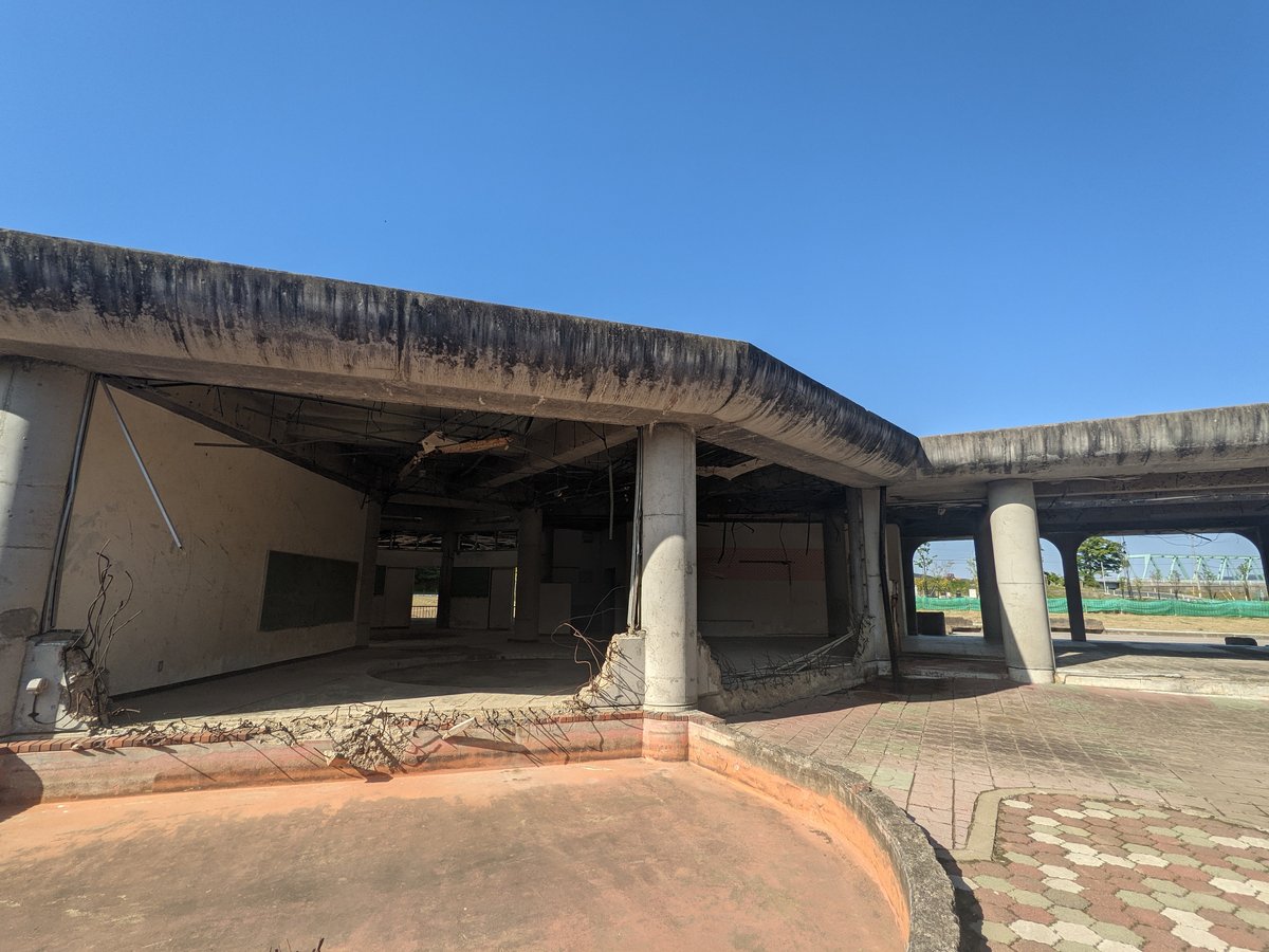 Abandoned Taiya Elementary School, Ishinomaki Countryside photo 9