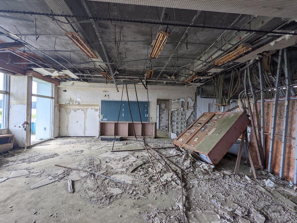 Abandoned Building in Nakanocho, Futaba, Fukushima