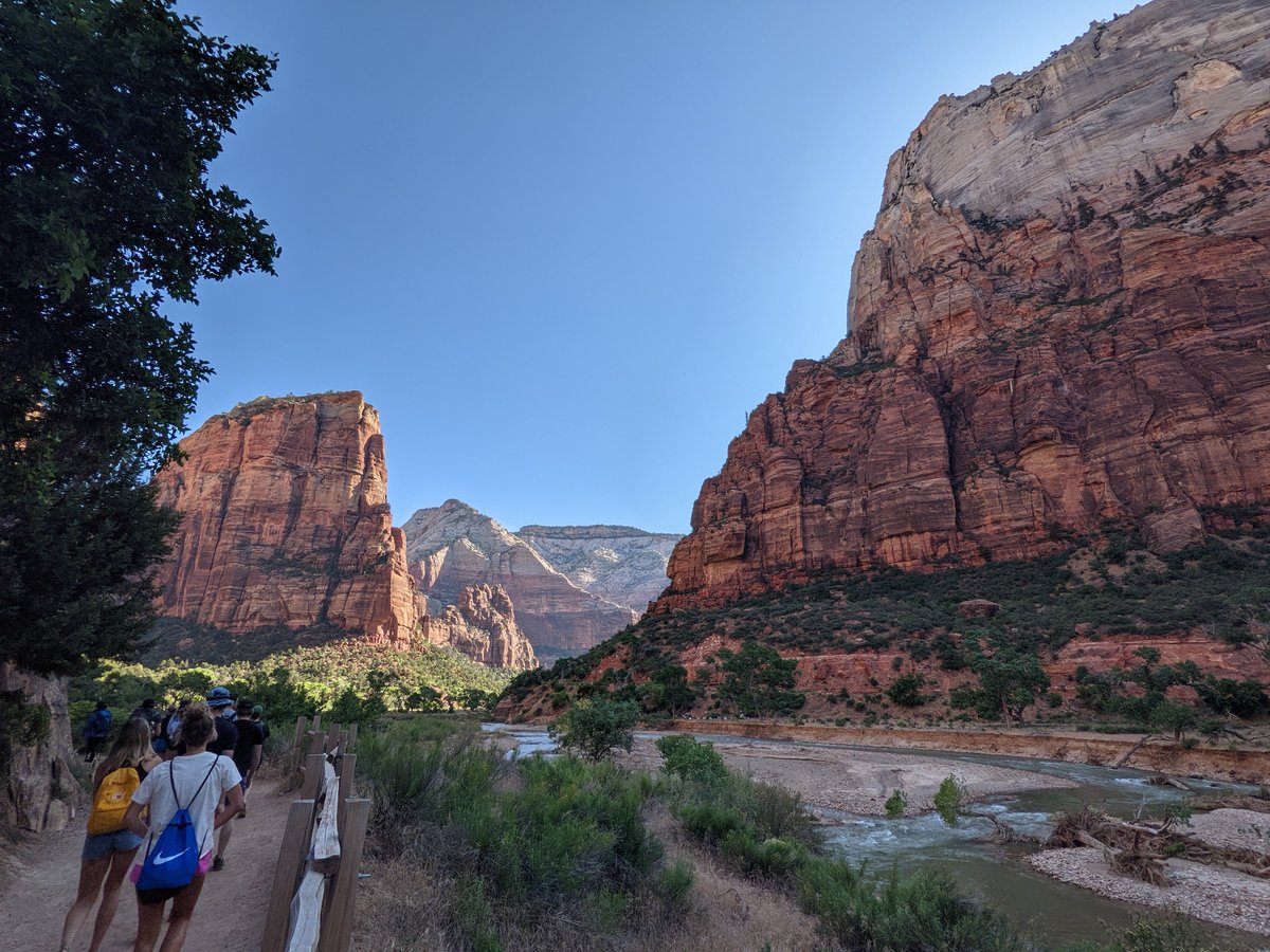 Red Rock Canyon, Utah — Desert River Glow photo 5