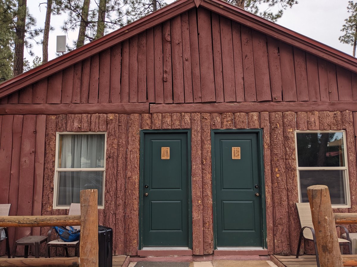 Cabin Retreat in Arizona's Ponderosa Pines