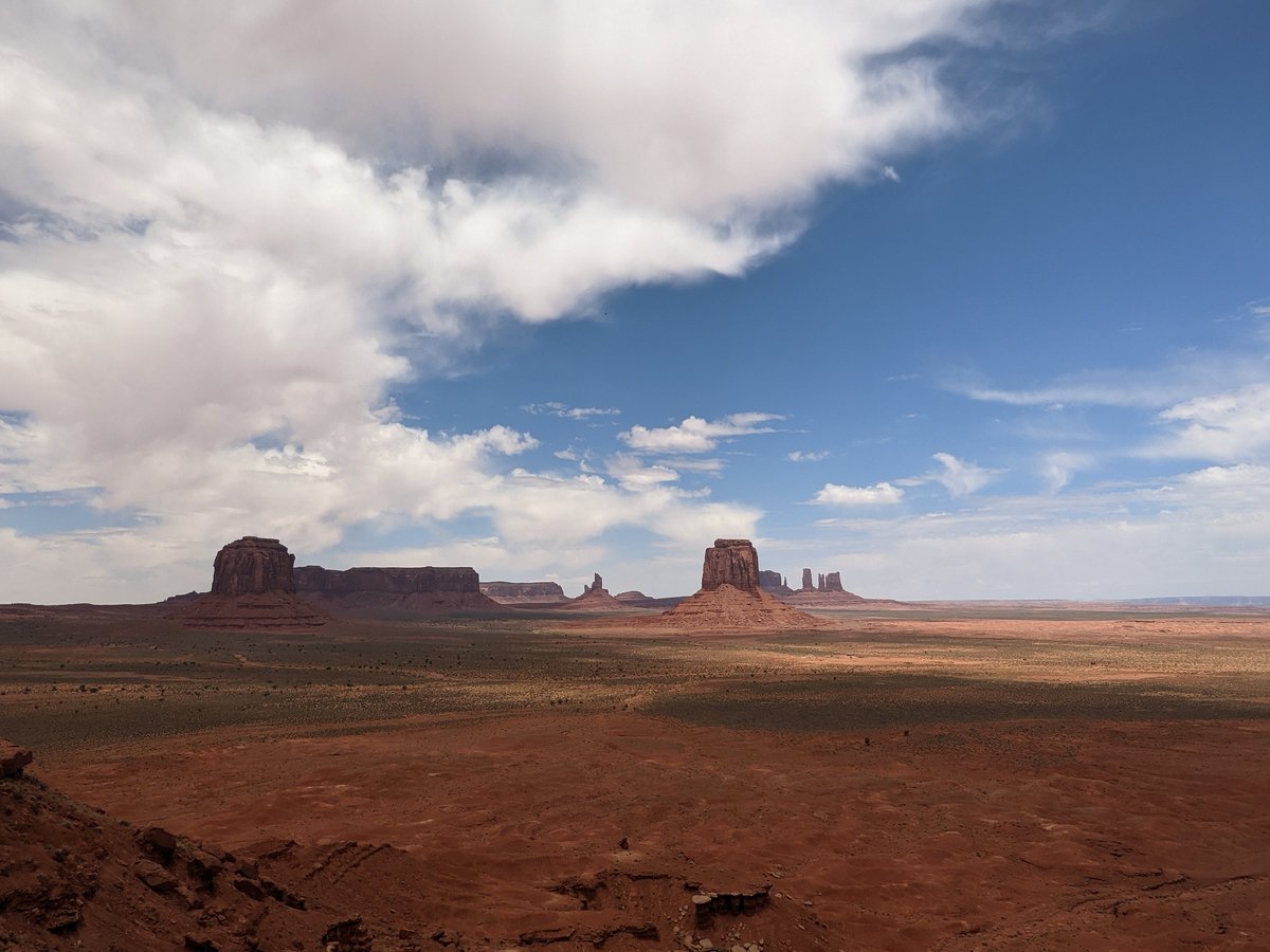 Monument Valley, Arizona — Vast Desert Vistas photo 5