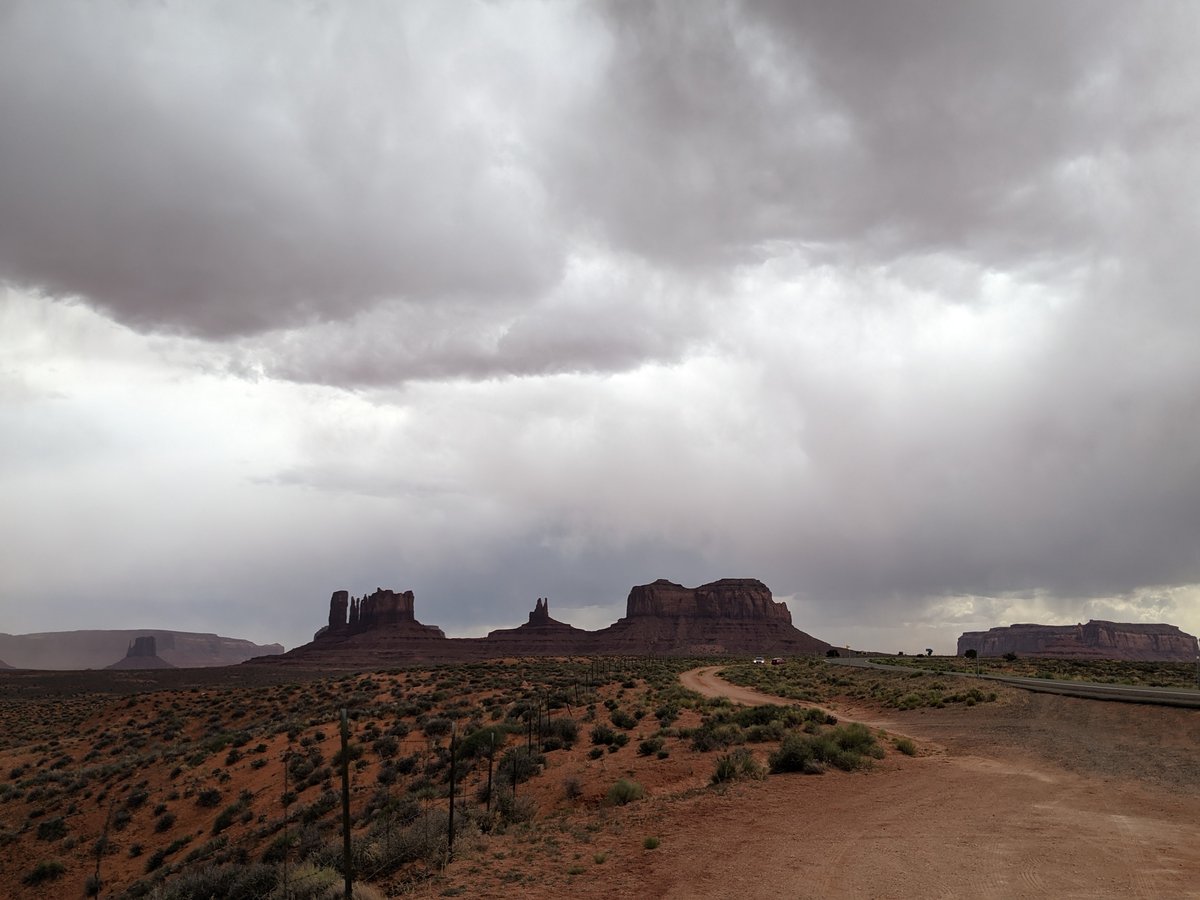 Monument Valley in June — the iconic buttes that stole my breath photo 7