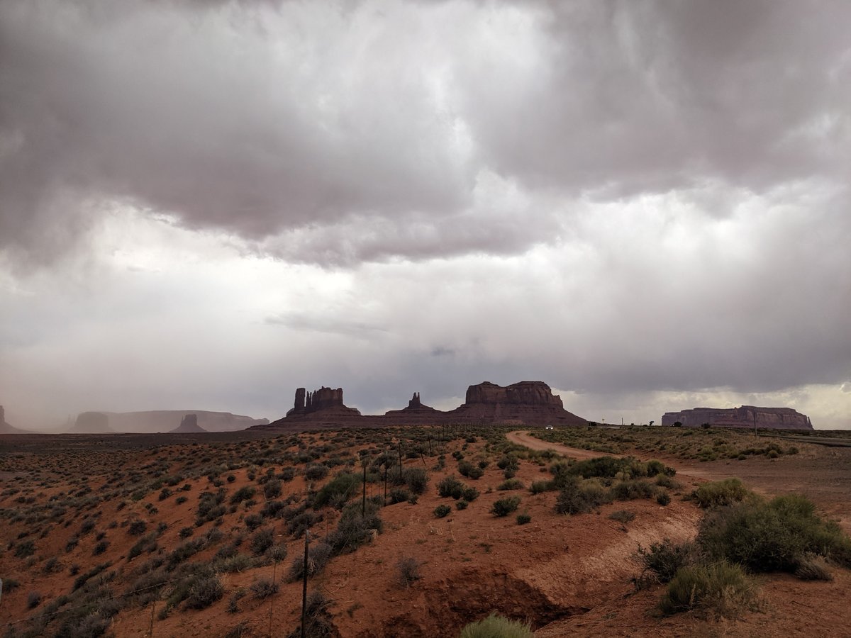 Monument Valley in June — the iconic buttes that stole my breath photo 8