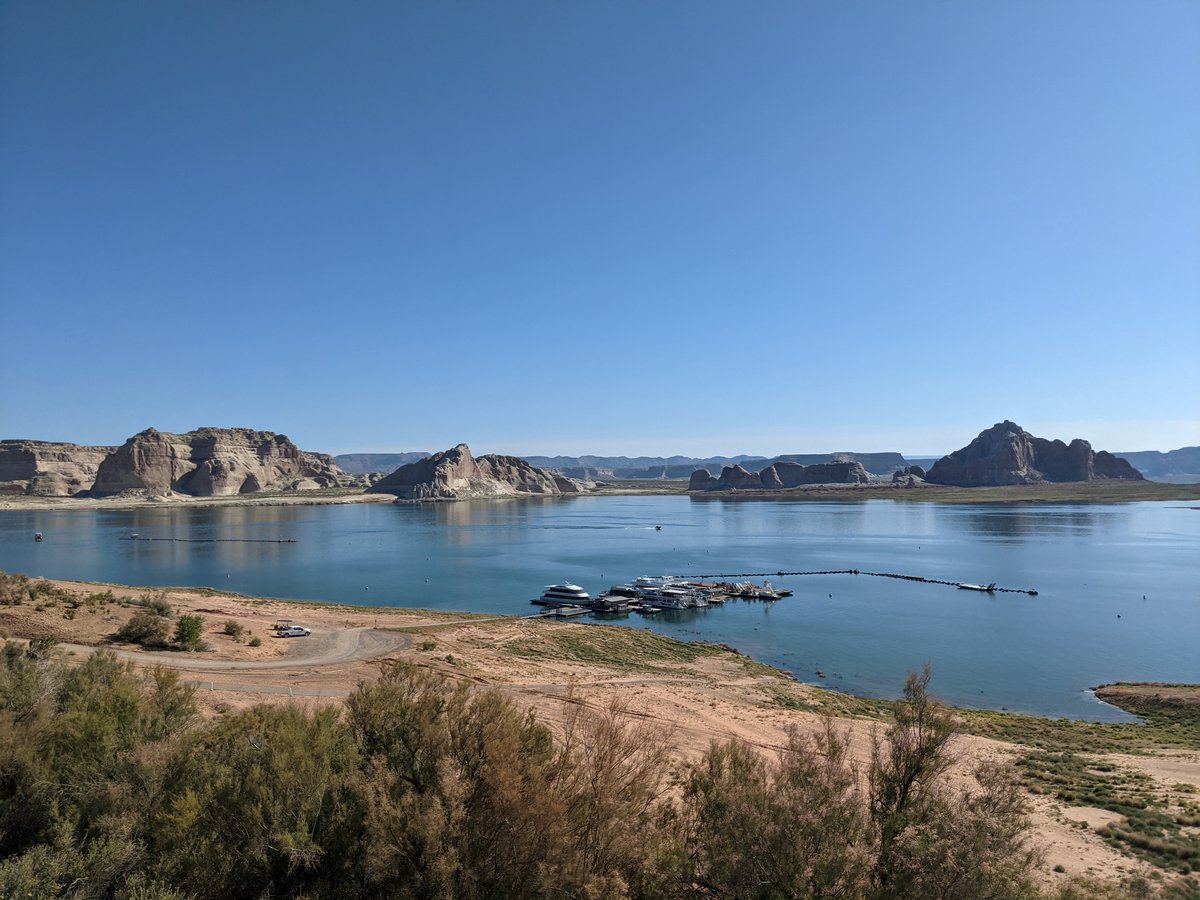 Desert Reservoir Overlook, USA Southwest photo 5