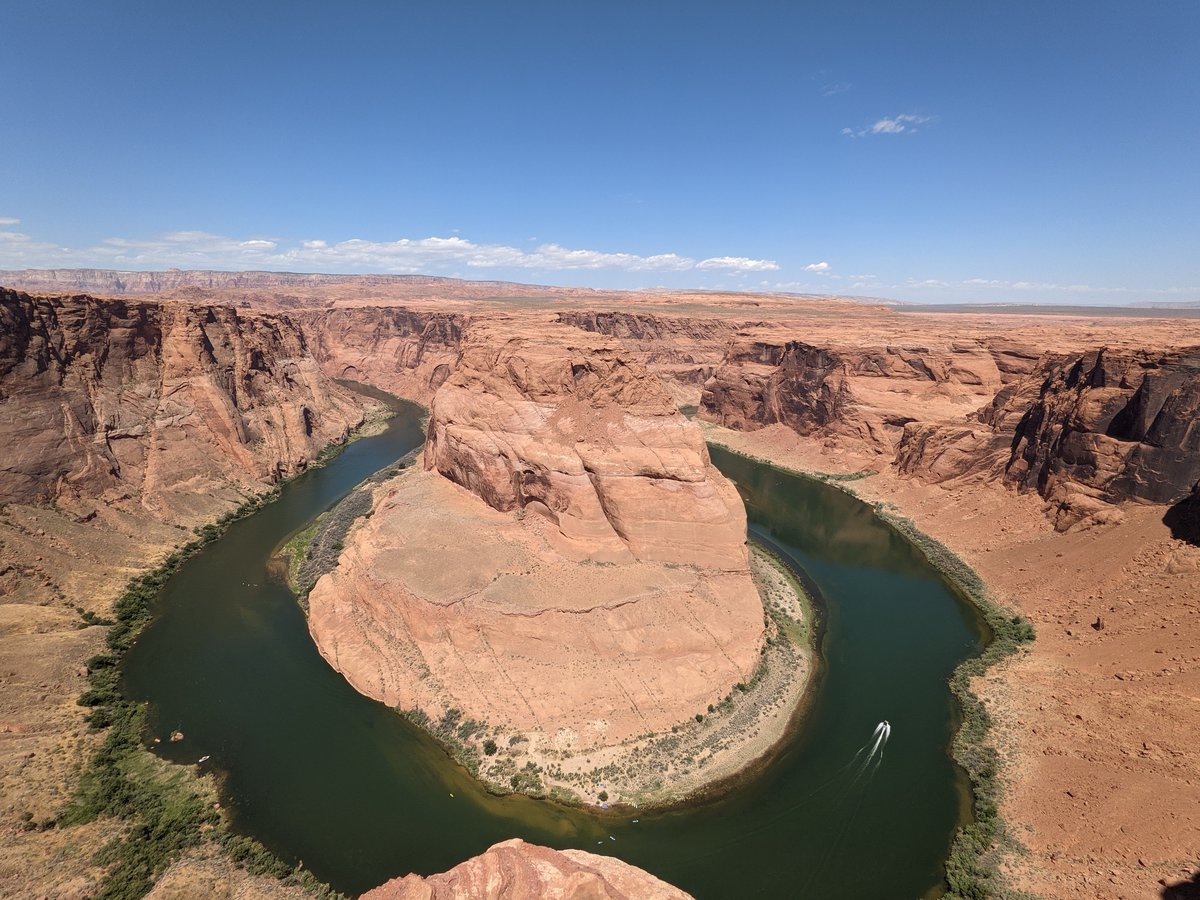 Horseshoe Bend, Page Arizona — Desert Drama photo 2