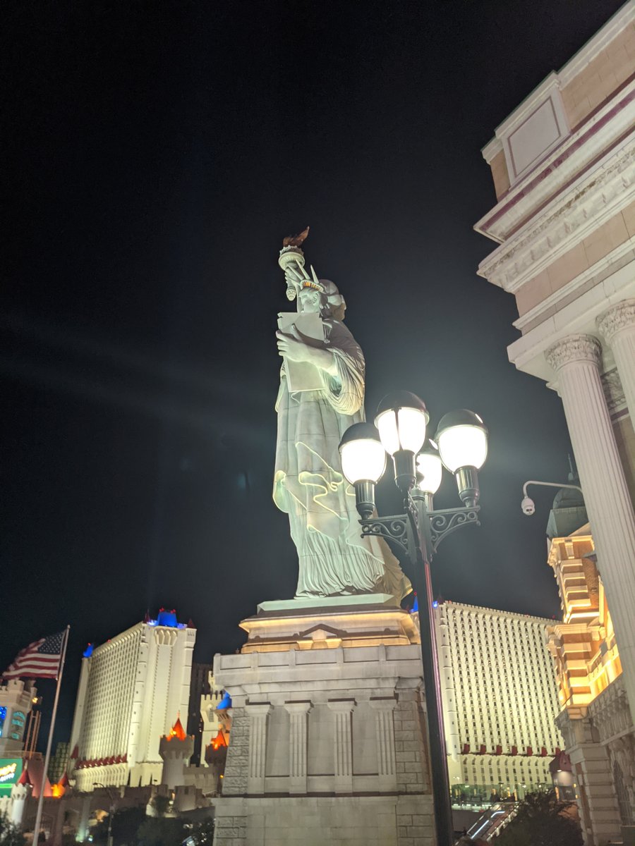 Paradise, Nevada at Night — Vegas Energy Without the Strip photo 2