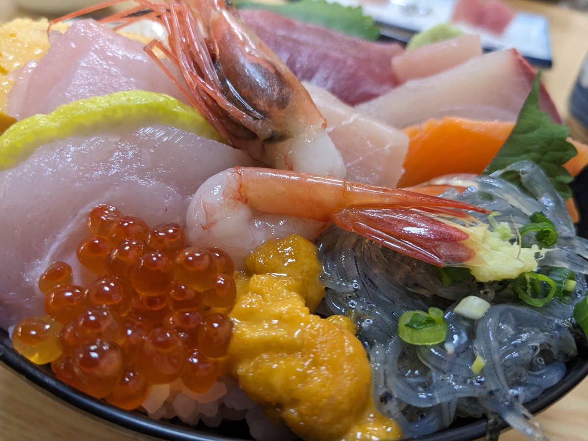 Sushi Market Feast in Numazu, Shizuoka