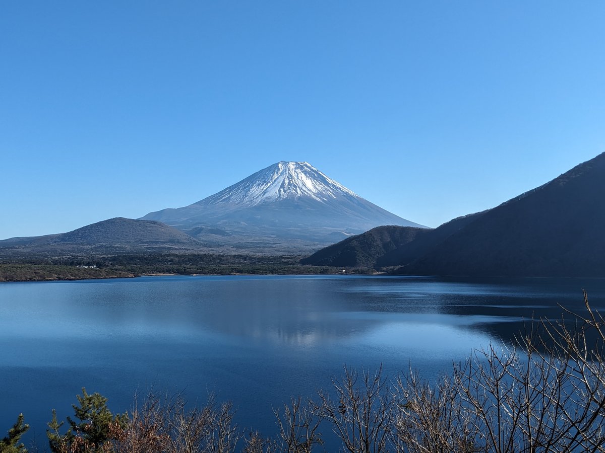 Mt. Fuji & Lake Motosuko, Minobu Winter View