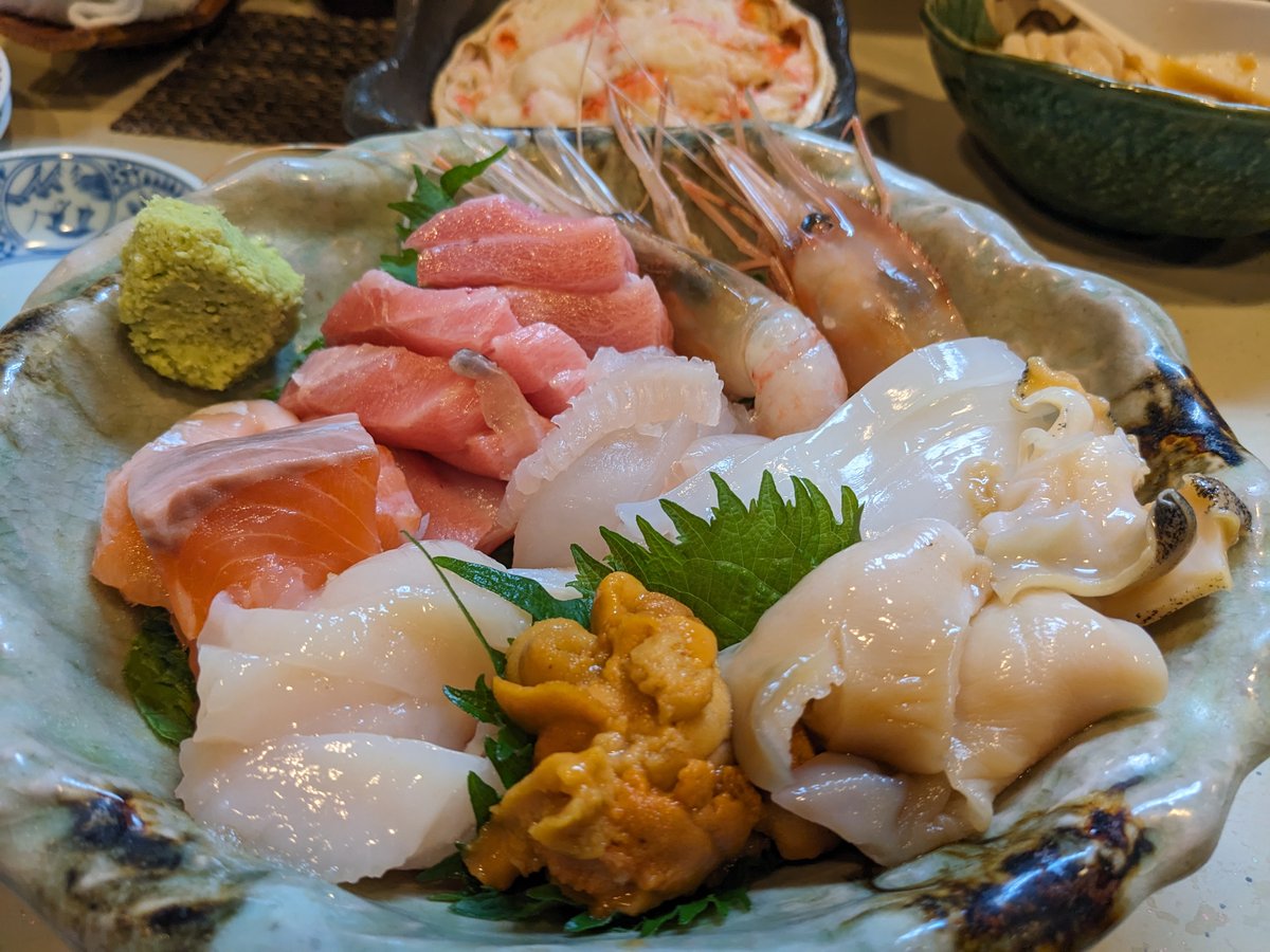 Fresh Scallop Sashimi in Kushiro, Hokkaido photo 3