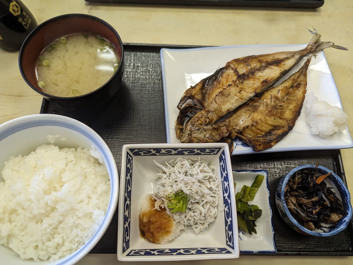 Fresh Grilled Fish Lunch in Numazu, Shizuoka