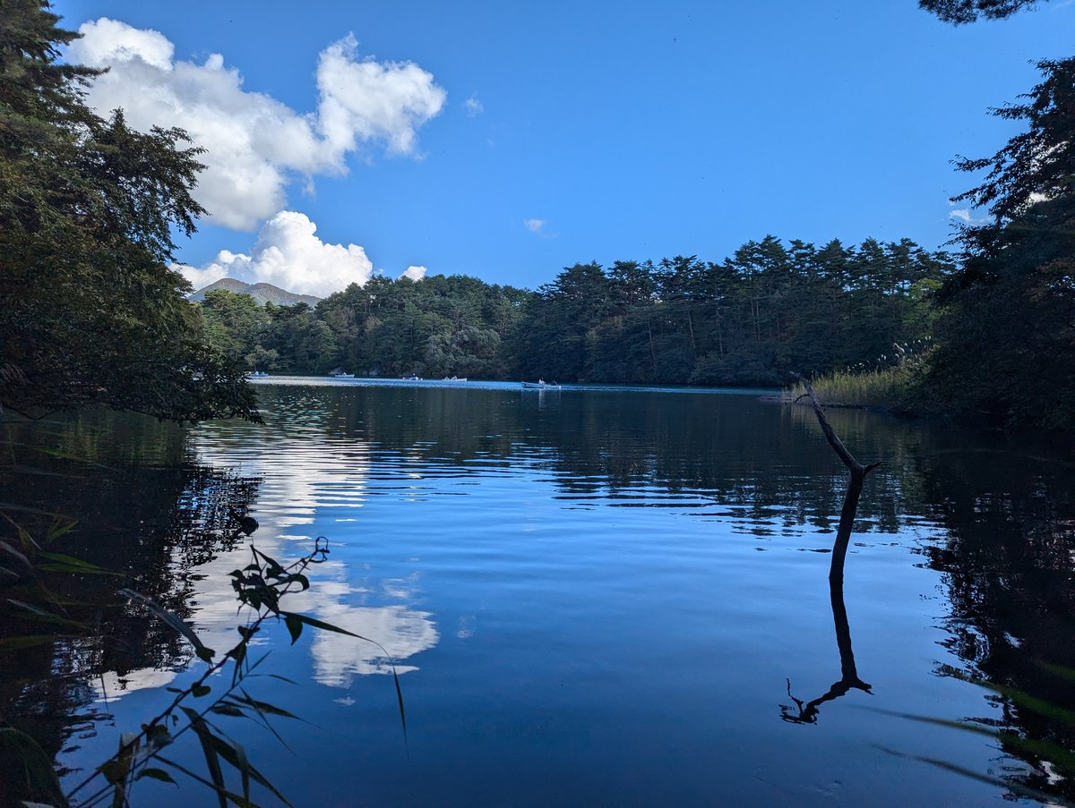 Kitashiobara Lake Walk with Mt. Bandai in View, Fukushima photo 3