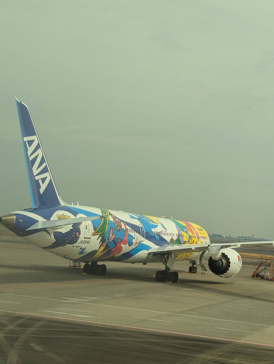 Pokémon Jet at Haneda, Tokyo March