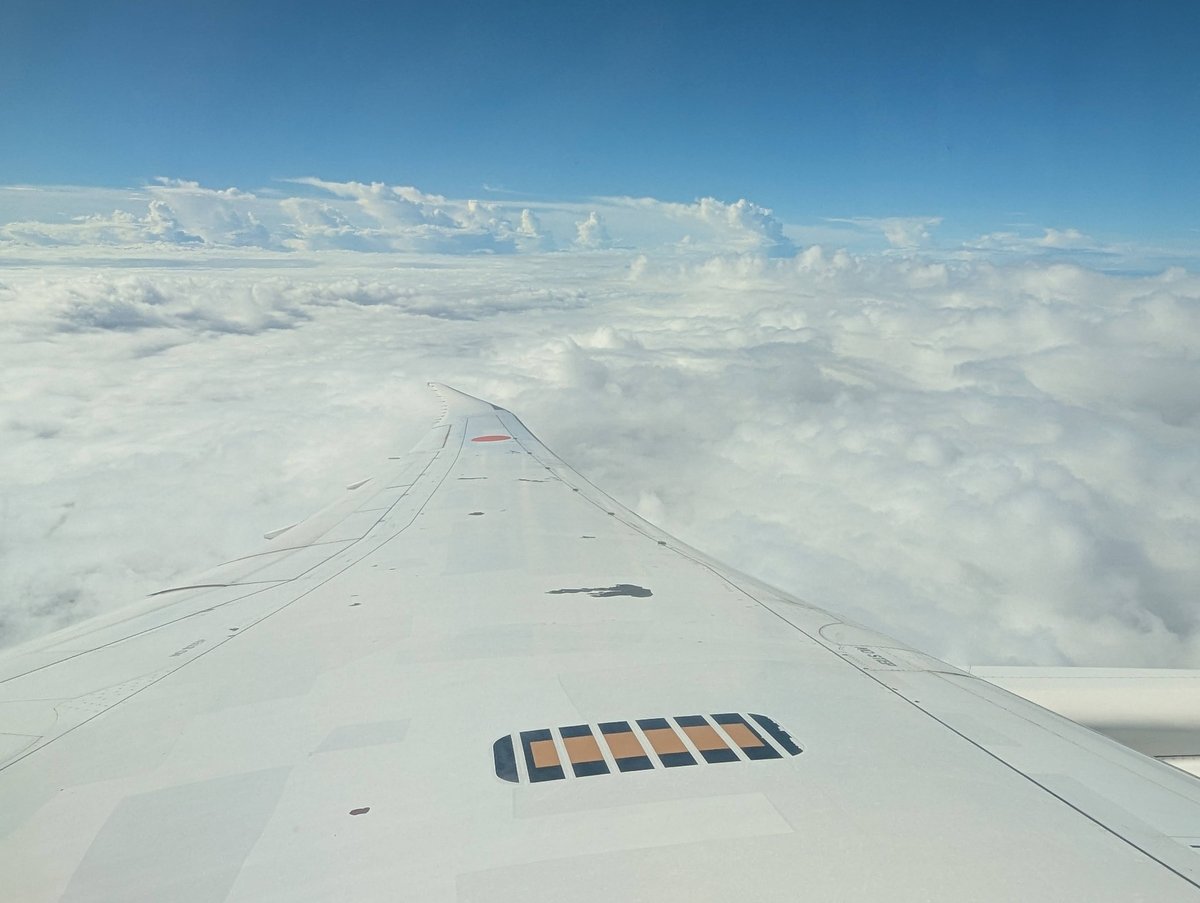 Approach to Haneda Airport, Tokyo — August Skies
