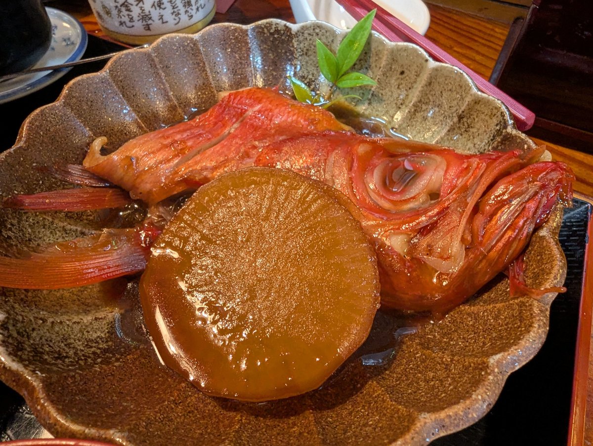 Fresh Sushi in Shimoda, Shizuoka — August Bliss photo 3