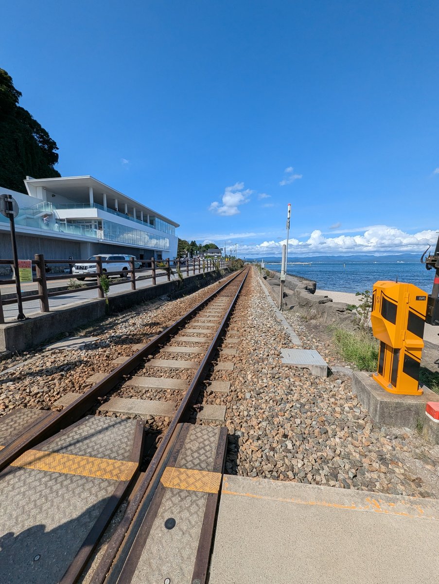 Train Tracks Meet the Sea, Toyama photo 9