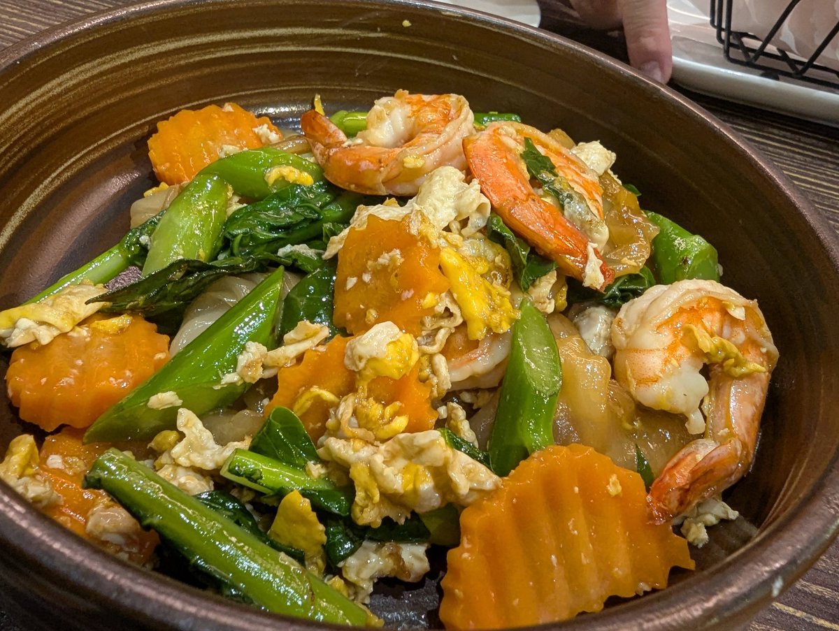 Fresh Seafood Stir-fry, Nong Prue, Samut Prakan