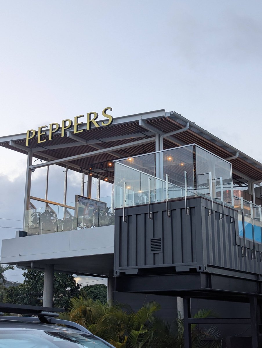 Peppers Cafe at Barney Point, Gladstone