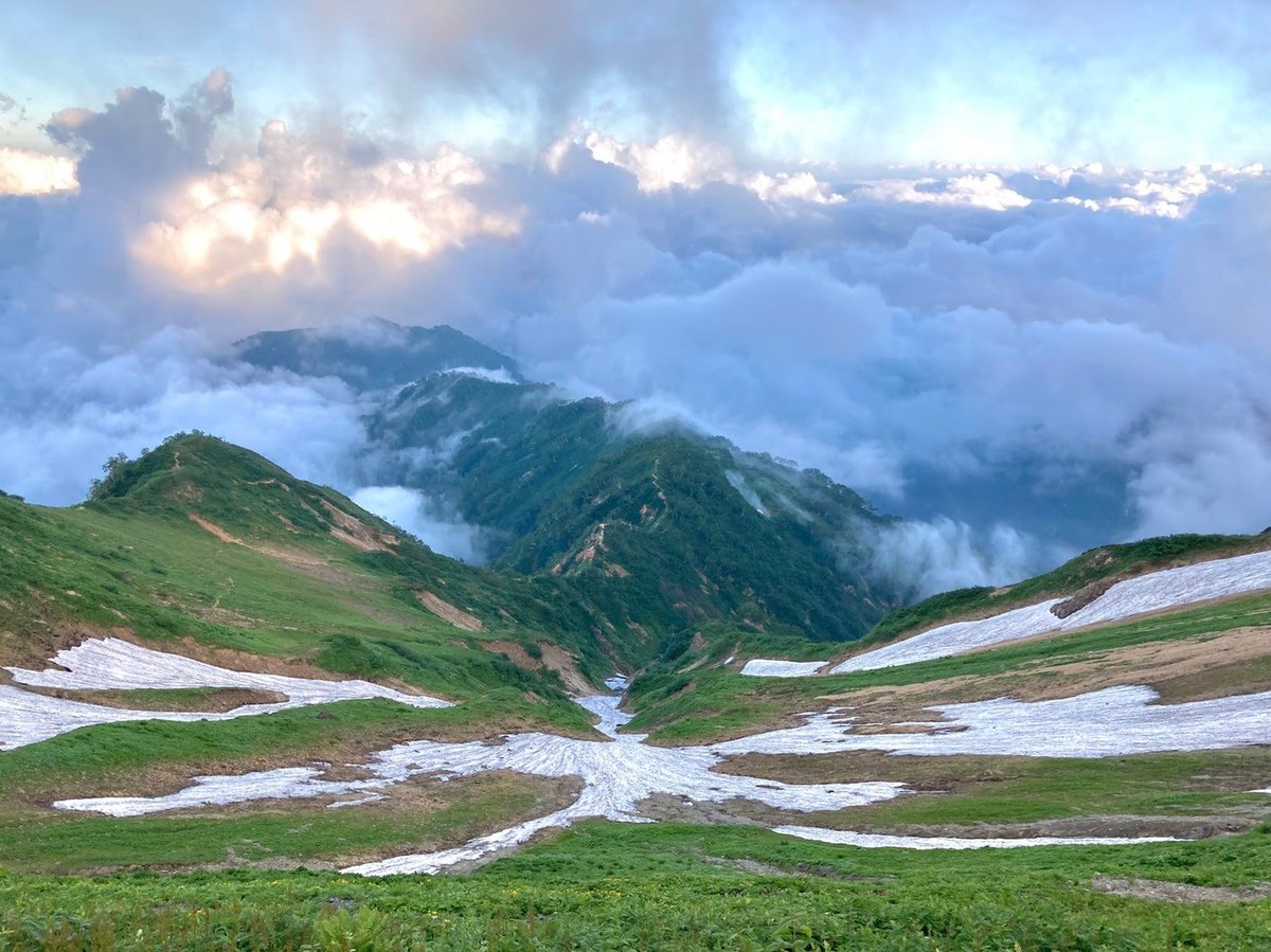 Above the Clouds at Dawn, Toyama Alps photo 8